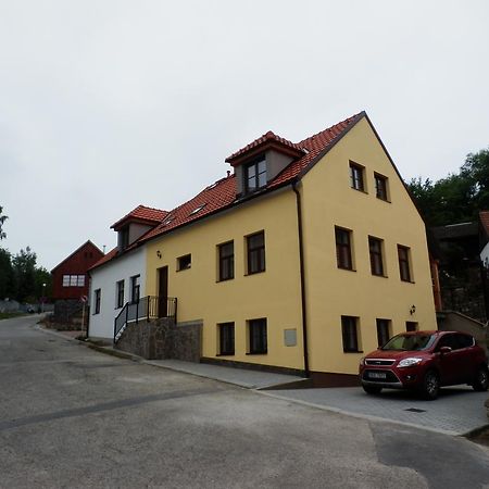 Český Krumlov Dueta Apartment מראה חיצוני תמונה