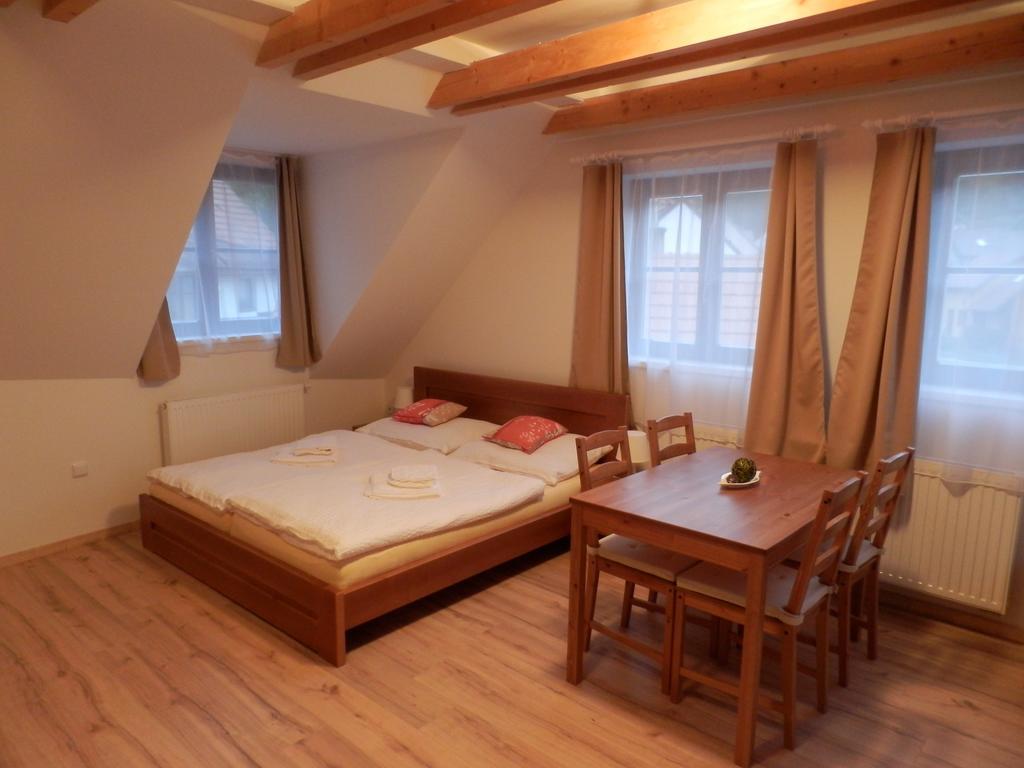 Český Krumlov Dueta Apartment חדר תמונה